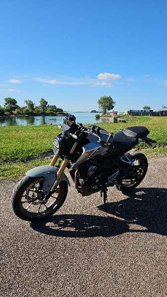 HONDA CB