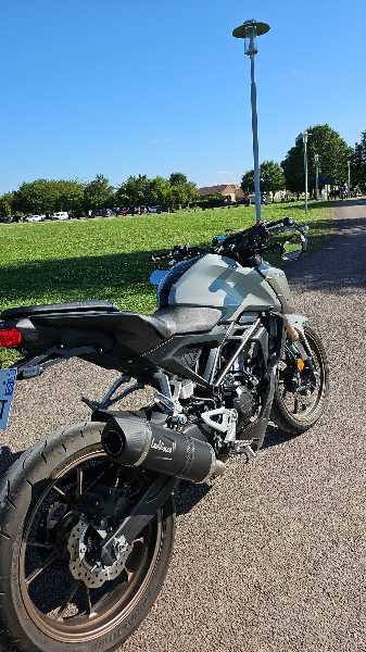 HONDA CB