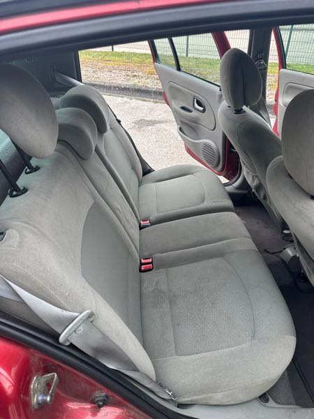 Renault Clio II (2) CAMPUS 1.5 DCI 85 AUTHENTIQUE 5P