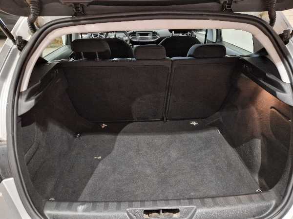Peugeot 308 II 1.2 PURETECH 82 ACCESS