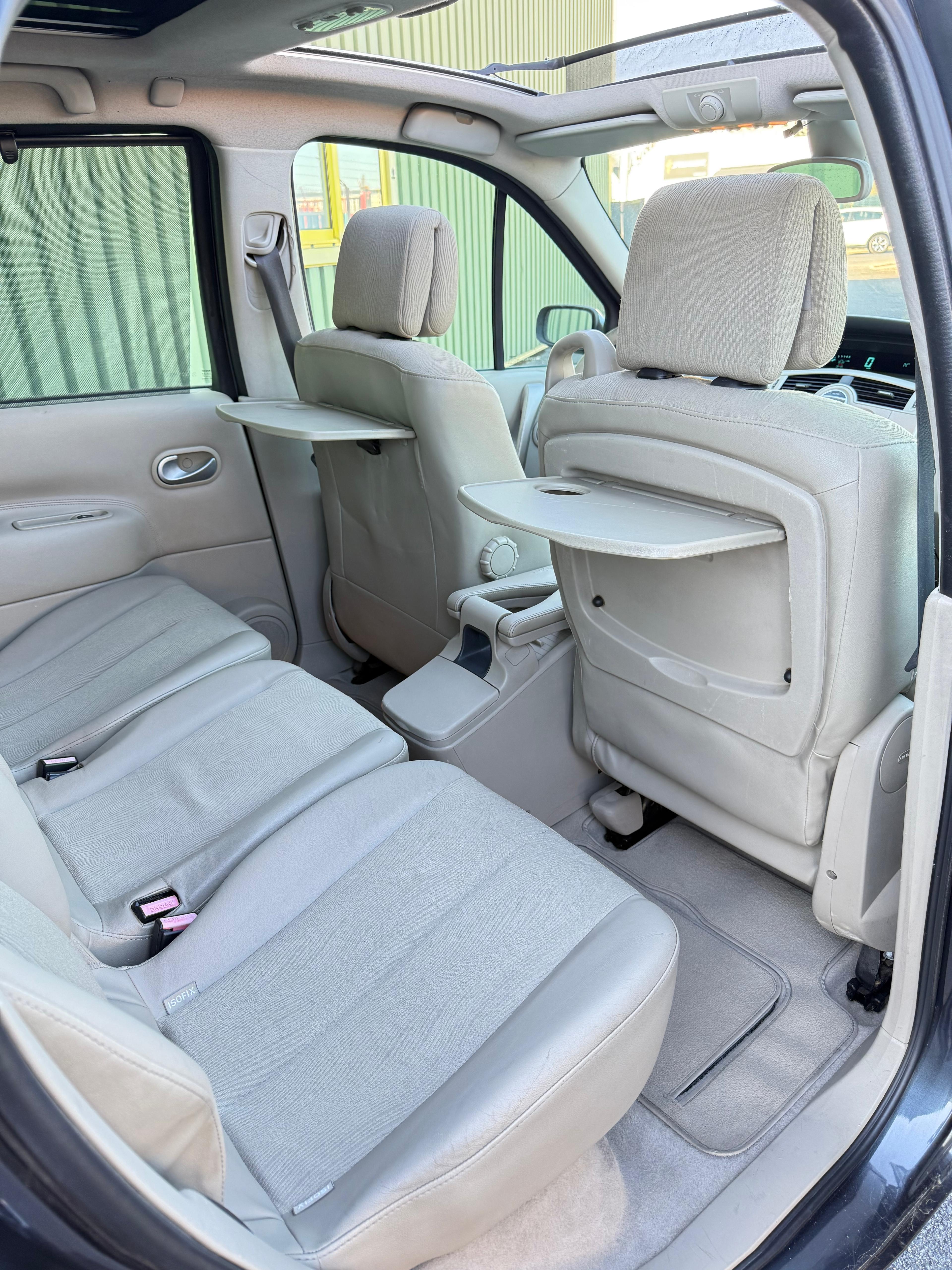 Renault Grand Scenic II (2) 1.9 DCI 130 PRIVILEGE 5PL