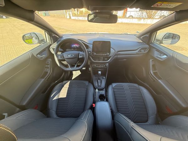 Ford Puma Ford puma ST-LINE X GOLD EDITION