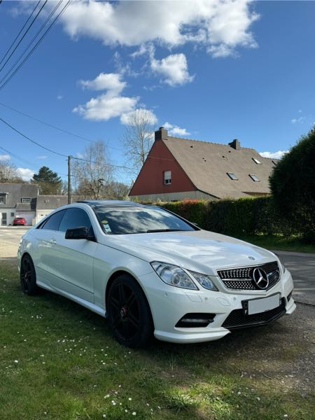 Mercedes-Benz Classe E MERCEDES CLASSE E PACK AMG