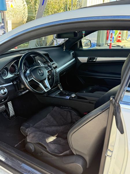 Mercedes-Benz Classe E MERCEDES CLASSE E PACK AMG
