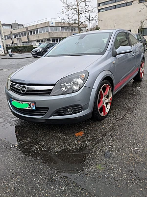 Opel Astra GTC 150 CV