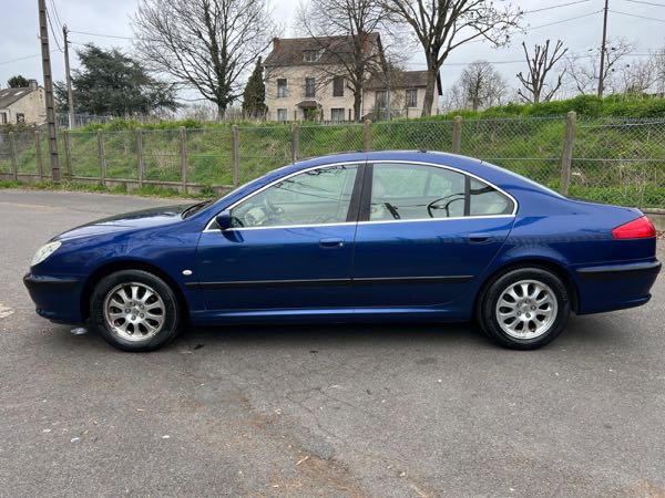 Peugeot 607 2.2 PREMIUM