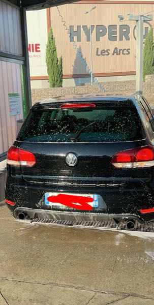 Volkswagen Golf VI 2.0 TDI 140 FAP CONFORTLINE DSG 3P