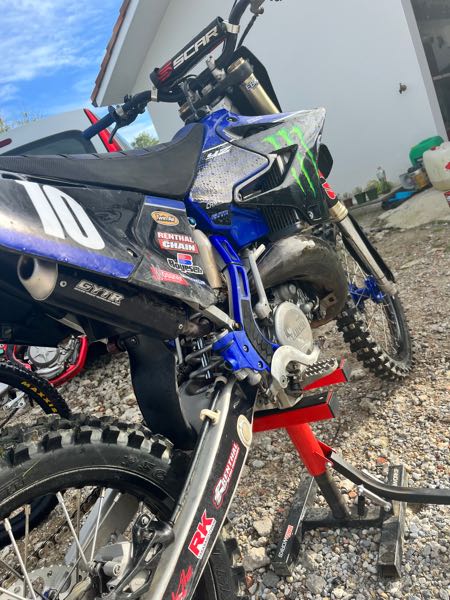YAMAHA YZ