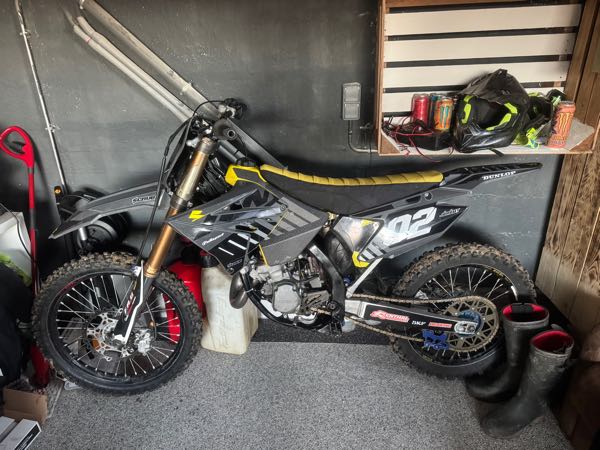 SUZUKI RM L