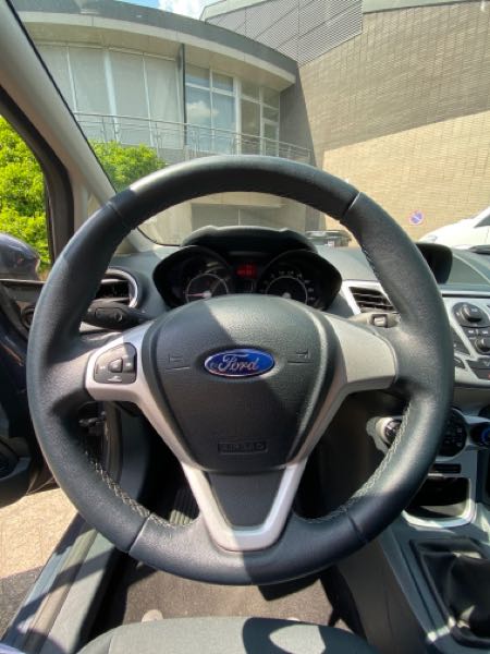 Ford Fiesta 12M garantie/Ford Fiesta/2011/83150/1.25i/€5/OHB