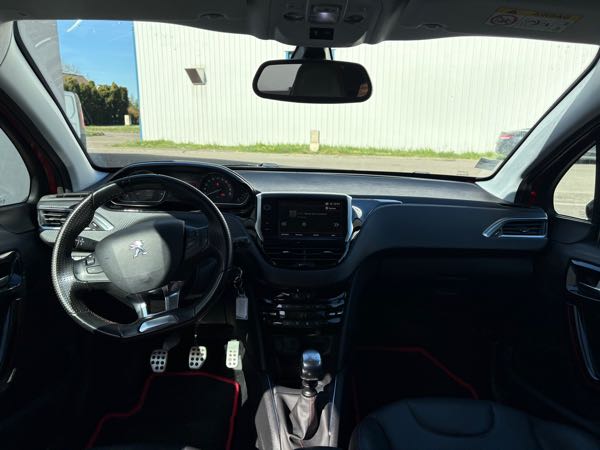 Peugeot 208 II 1.5 BLUEHDI 100 S&amp;S GT LINE