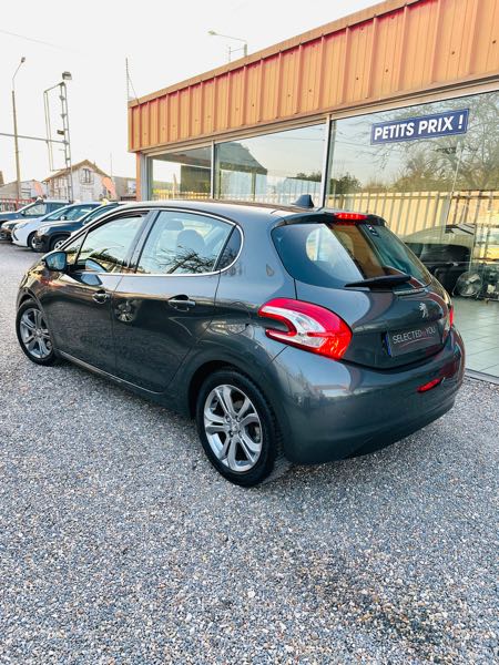 Peugeot 208 1.6 VTI 120 ALLURE 3P