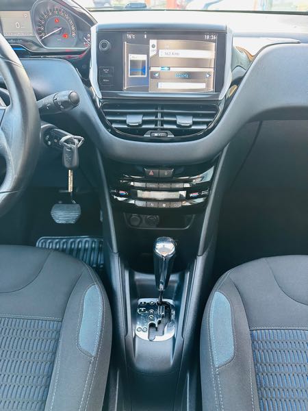 Peugeot 208 1.6 VTI 120 ALLURE 3P