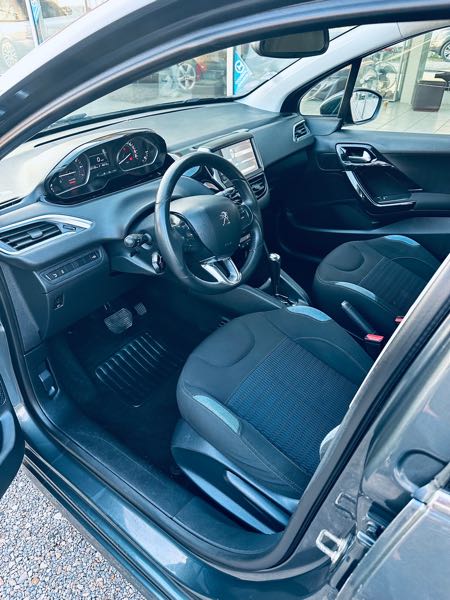 Peugeot 208 1.6 VTI 120 ALLURE 3P