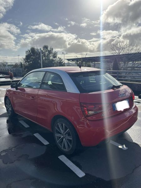 Audi A1 1.6 TDI 105 AMBIENTE