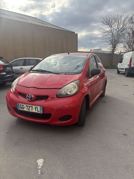 Toyota Aygo (2) 1.0 VVT-I ACTIVE 5P
