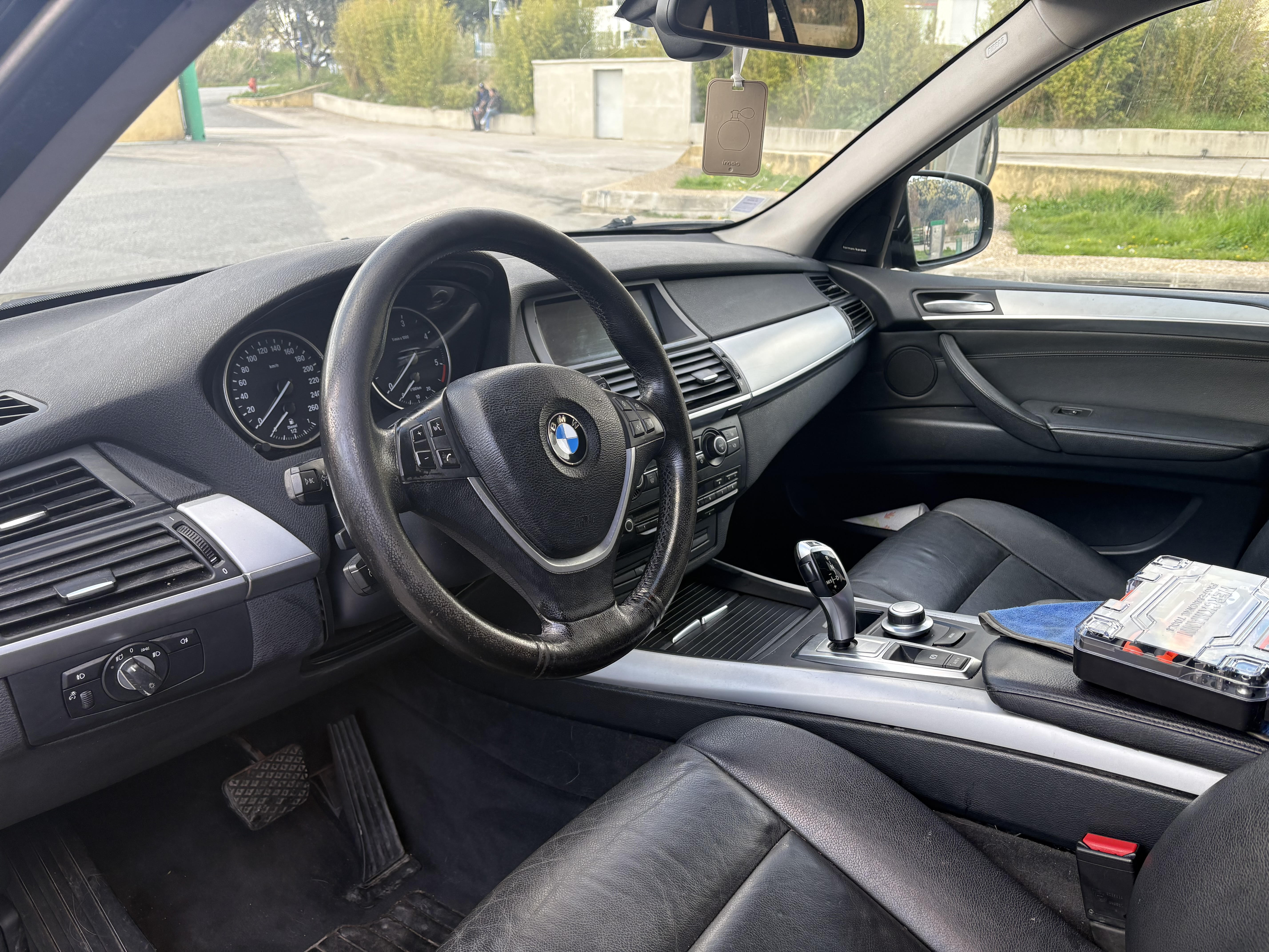 Bmw X5 (E70) XDRIVE30DA 235 LUXE