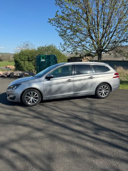 Peugeot 308 II (2) SW 1.6 BLUEHDI 120 S&amp;S ACTIVE BUSINESS EAT6