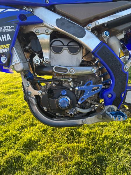 YAMAHA YZF