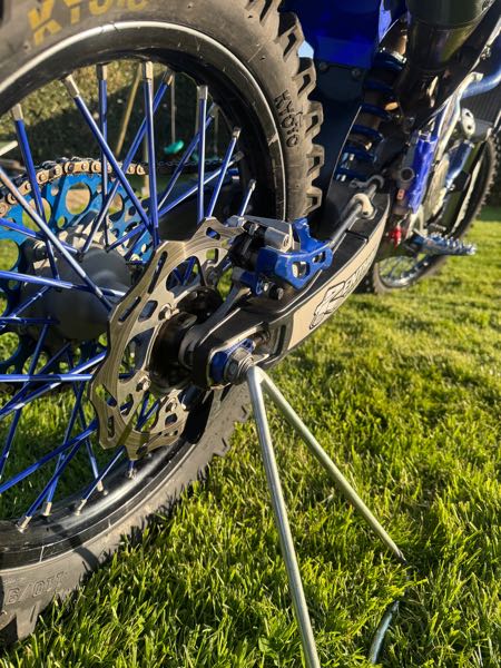 YAMAHA YZF