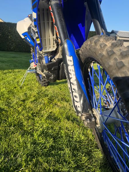 YAMAHA YZF
