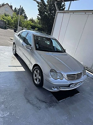 Mercedes-Benz Classe C II (2) 220 CDI ELEGANCE BVA
