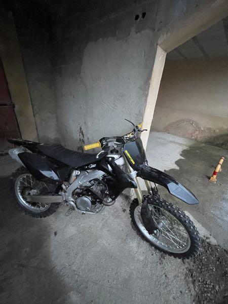 SUZUKI RM-Z