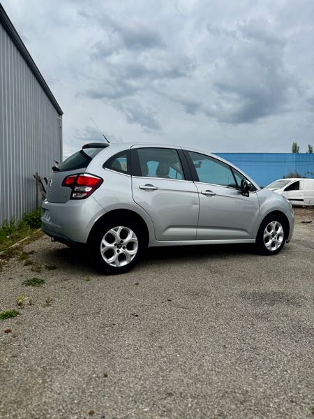 Citroen C3 II (2) 1.6 BLUEHDI 75 FEEL EDITION