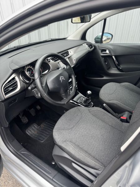 Citroen C3 II (2) 1.6 BLUEHDI 75 FEEL EDITION