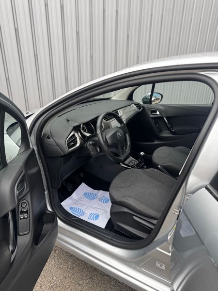 Citroen C3 II (2) 1.6 BLUEHDI 75 FEEL EDITION