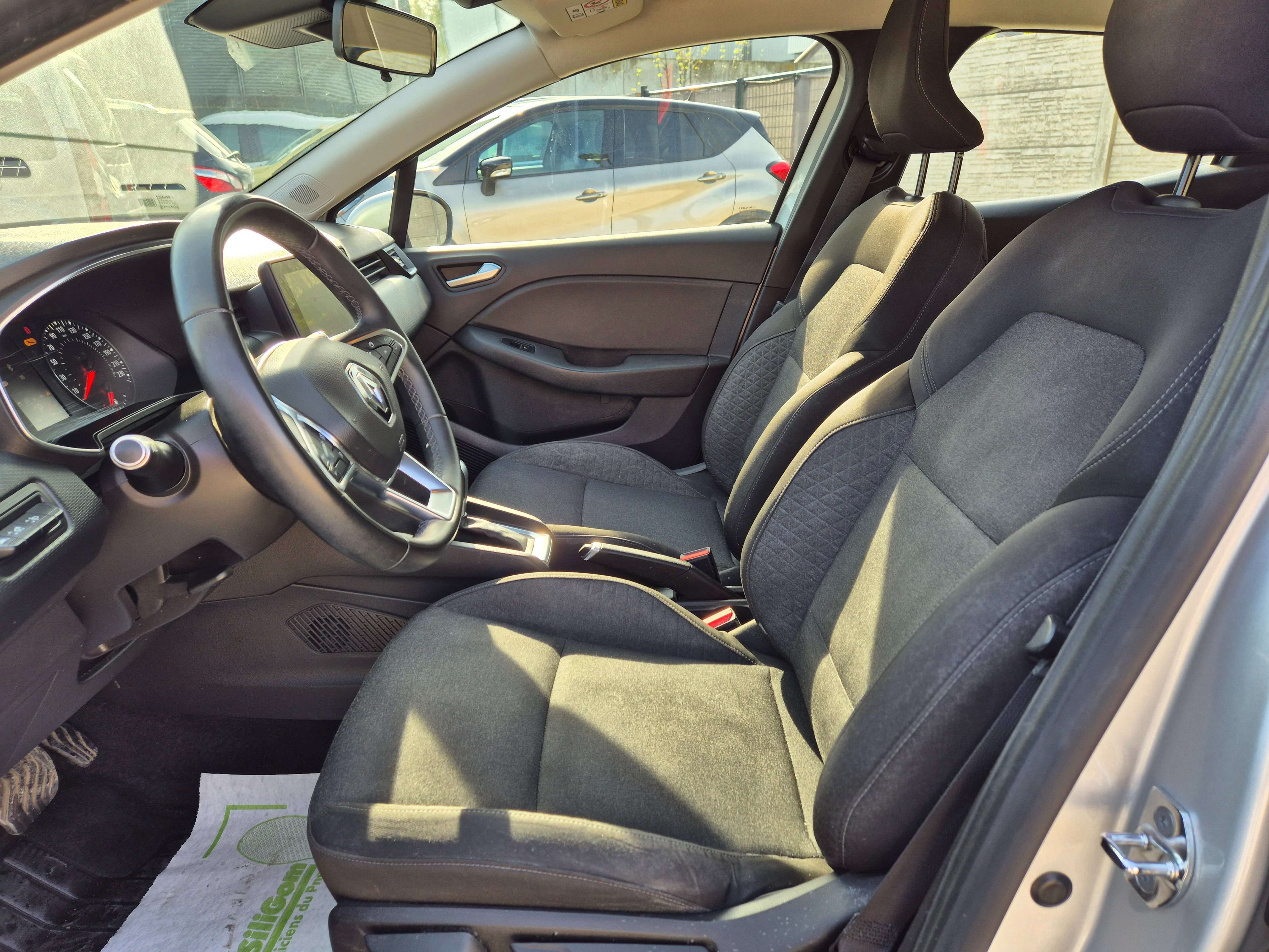 Renault Clio 1.0 TCe Intens// 44.000 KM//CARPLAY//GARANTIE 12M
