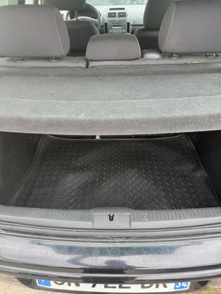 Volkswagen Polo IV (2) 1.2 60 UNITED 5P