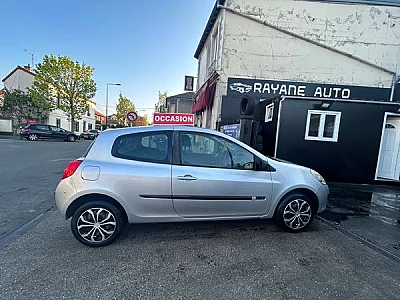 Renault Clio IV (2) 1.2 16V 75 TREND