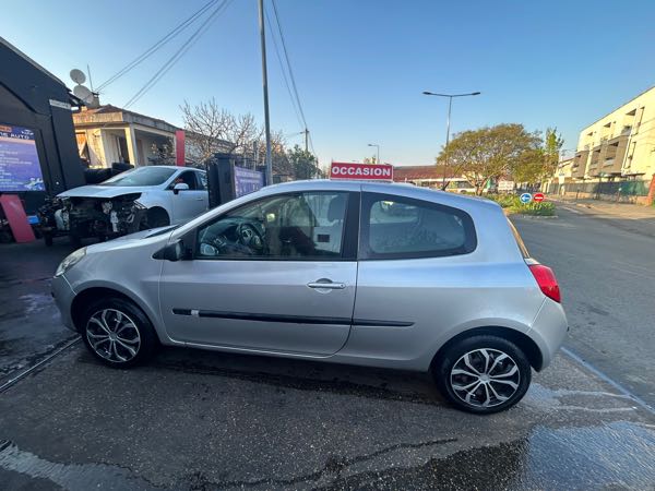Renault Clio IV (2) 1.2 16V 75 TREND