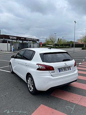 Peugeot 308 II 1.6 BLUEHDI 120 BUSINESS EAT6