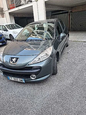 Peugeot 207 (2) 1.6 HDI 16V 92 FAP ALLURE 5P