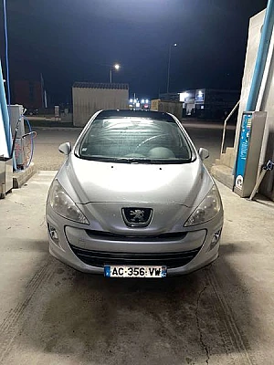 Peugeot 308 1.6 HDI 90 PREMIUM PACK