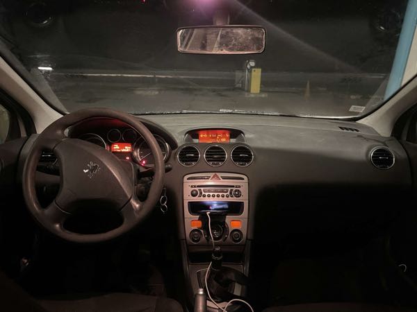 Peugeot 308 1.6 HDI 90 PREMIUM PACK