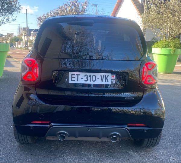 Smart Brabus Smart Brabus Xclusive Entretenu réseau Mercedes Aucun frai