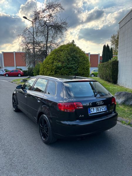 Audi A3 II (2) SPORTBACK 2.0 TDI 140 BUSINESS LINE