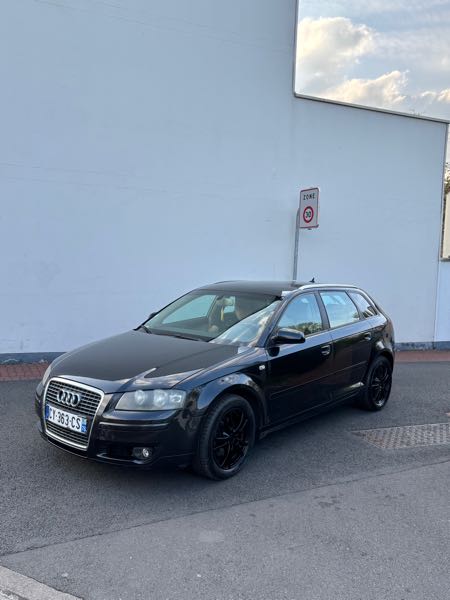 Audi A3 II (2) SPORTBACK 2.0 TDI 140 BUSINESS LINE