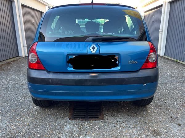 Renault Clio II (2) 1.9 DTI 80 EXPRESSION CLIM 3P