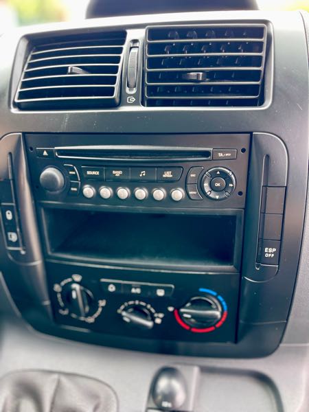 Peugeot Expert II FOURGON TOLE PACK CD CLIM PLUS 229 L2H1 II 2.0 HDI 120