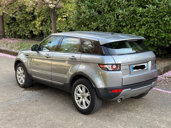 Land Rover Range Rover Evoque II D150 4WD SE BVA9