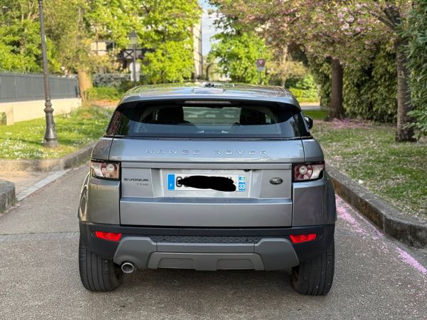 Land Rover Range Rover Evoque II D150 4WD SE BVA9