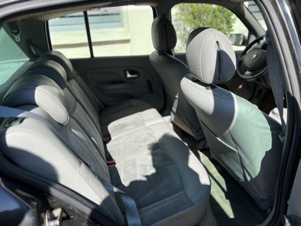 Renault Clio II (2) 1.5 DCI 80 INITIALE 5P