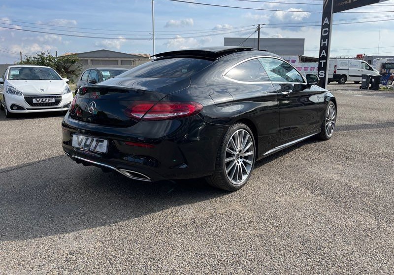 Mercedes-Benz Classe C IV (2) COUPE 200 9G-TRONIC AMG LINE
