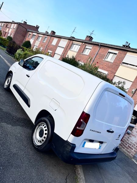 Peugeot Partner II (3) 1.6 BLUEHDI 100 LONG PREMIUM PACK