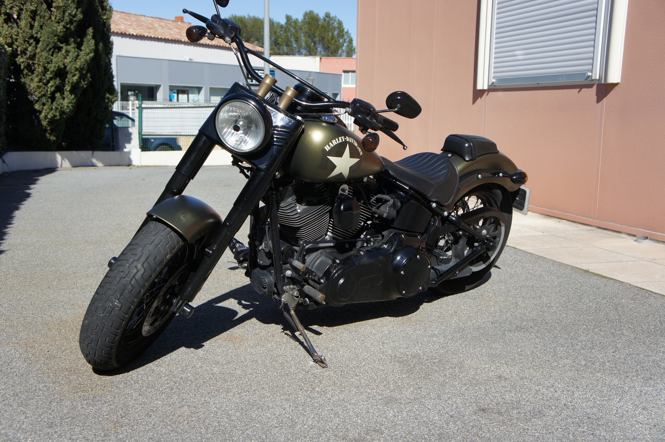 HARLEY-DAVIDSON SOFTAIL SLIM 1800 S