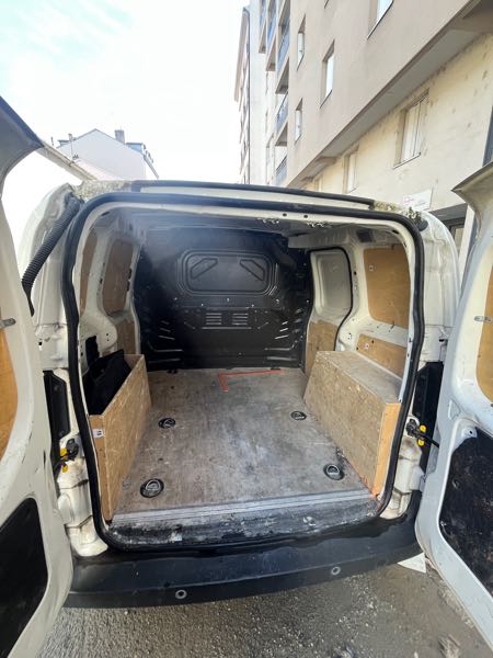 Fiat Fiorino IV (2) FOURGON 1.4 8V 77 PACK MP3 CLIM